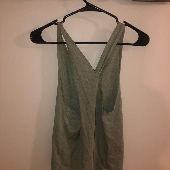 Tank - Picture 2 of 4